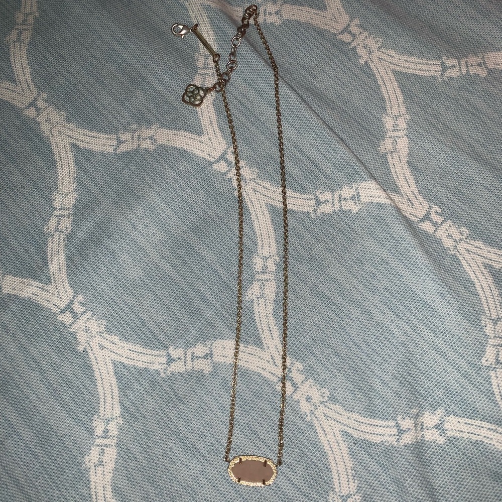 Kendra Scott Necklace